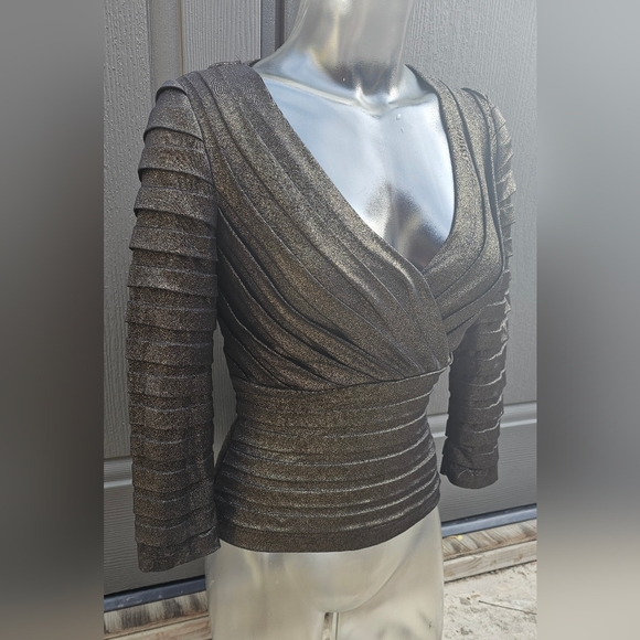 XS GOLD TOP - Picture 4 of 9